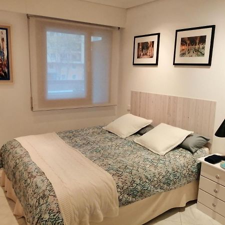 マドリードApartamento Junto Al Santiago Bernabeu Con Piscinaアパートメント エクステリア 写真